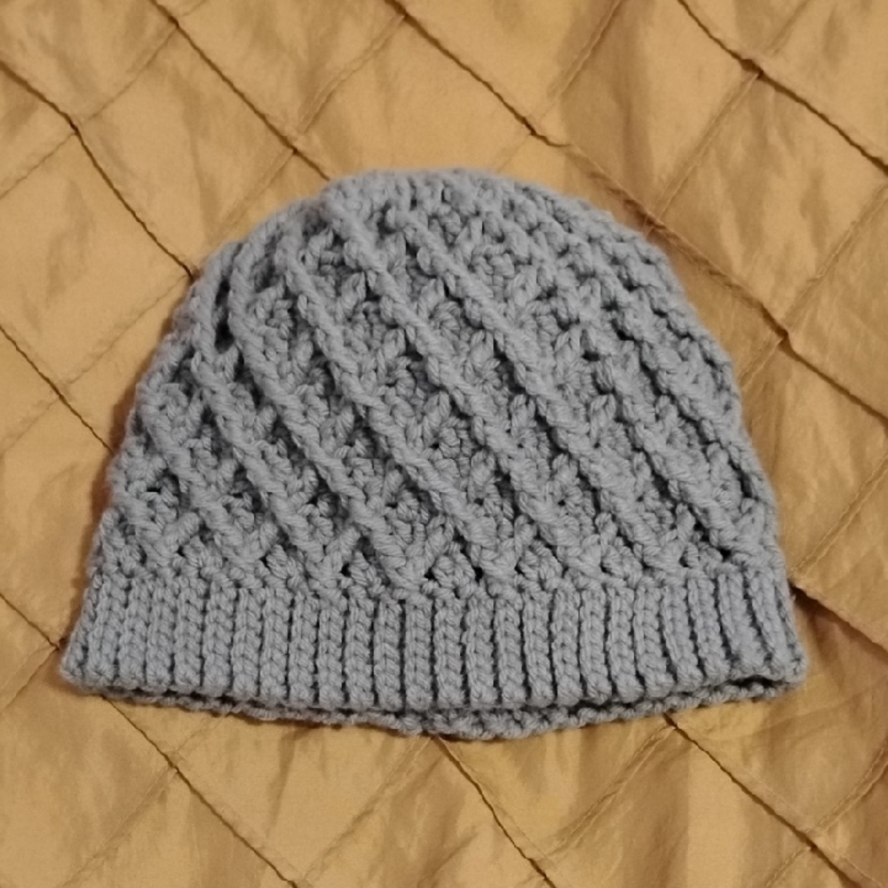 Handmade Crochet Women's Size Medium Blue/Gray Diamond Acrylic Beanie